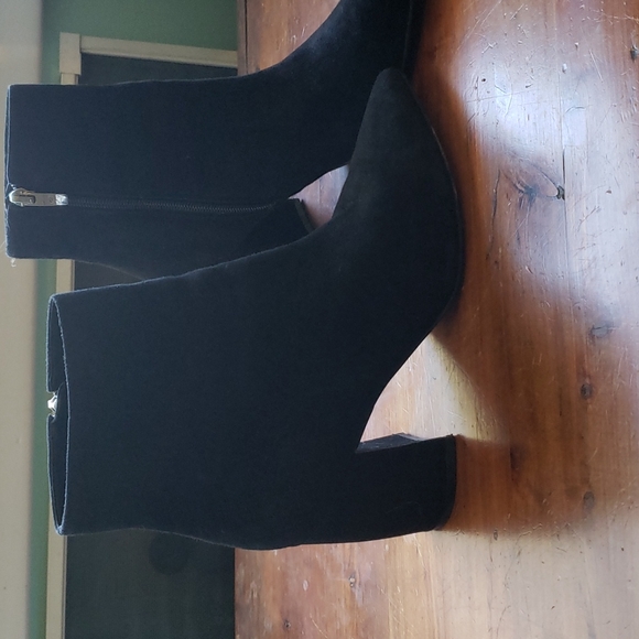 Marc Fisher Shoes - Marc fisher ankle booties